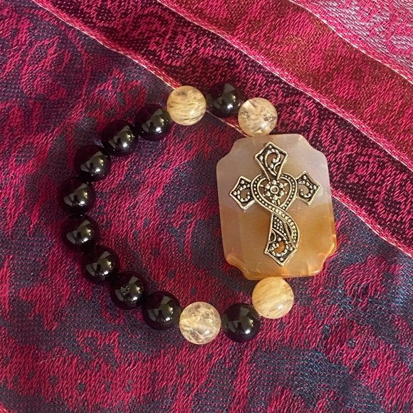 Meet your Posher, April - Picture 8 of 15